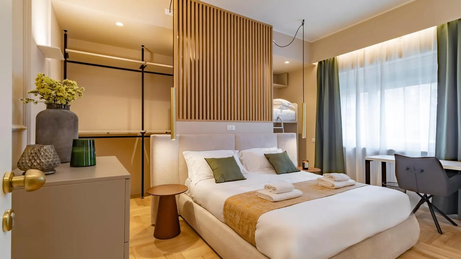 Cipro Vatican Luxury Escape Rome