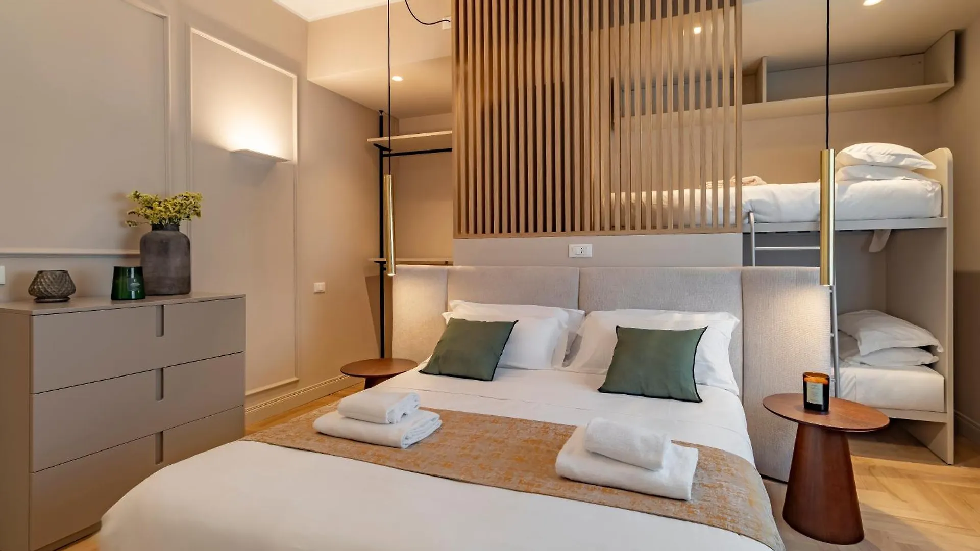 Cipro Vatican Luxury Escape Rome 0*,  Italy