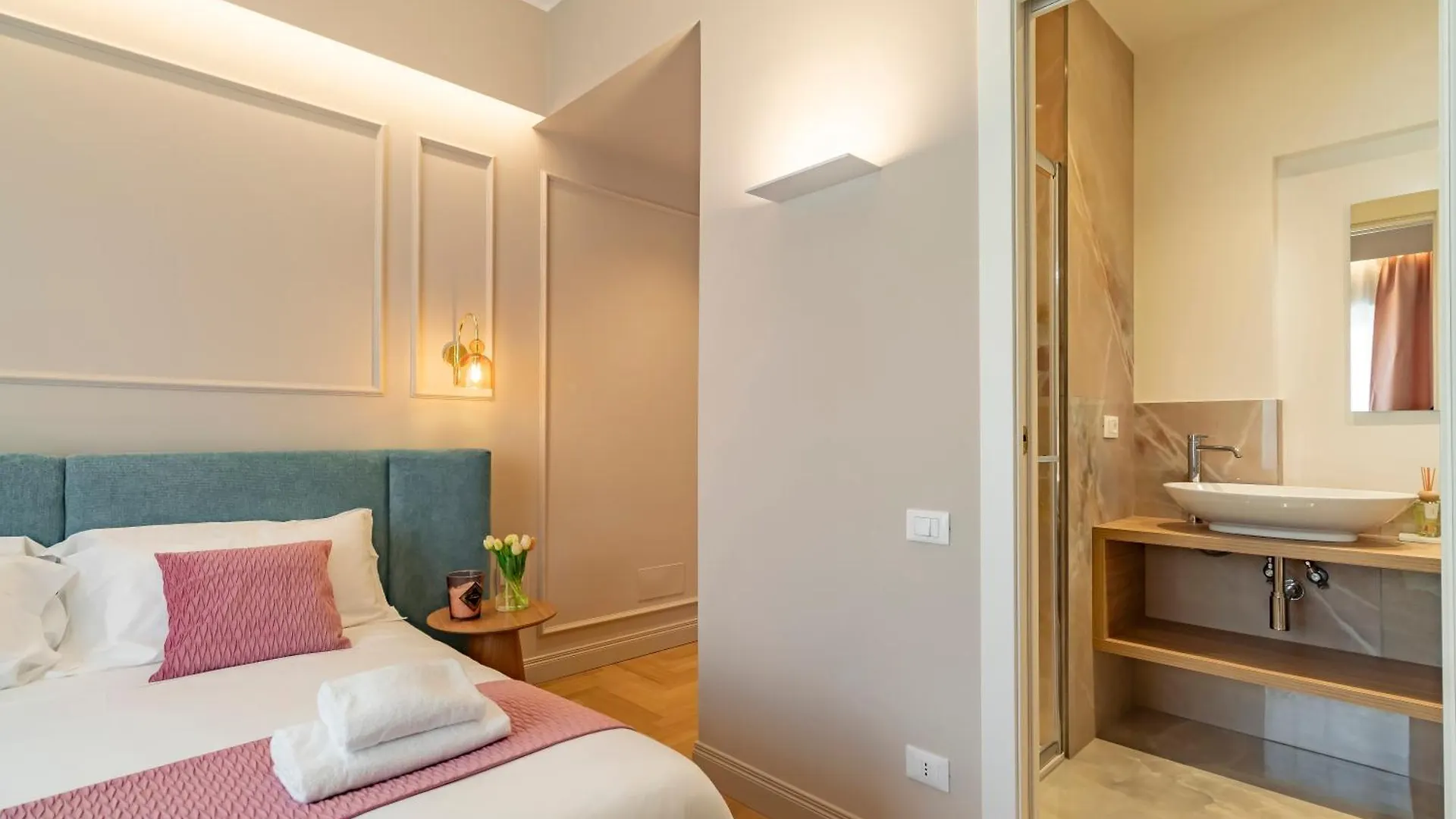 Cipro Vatican Luxury Escape Rome Italy