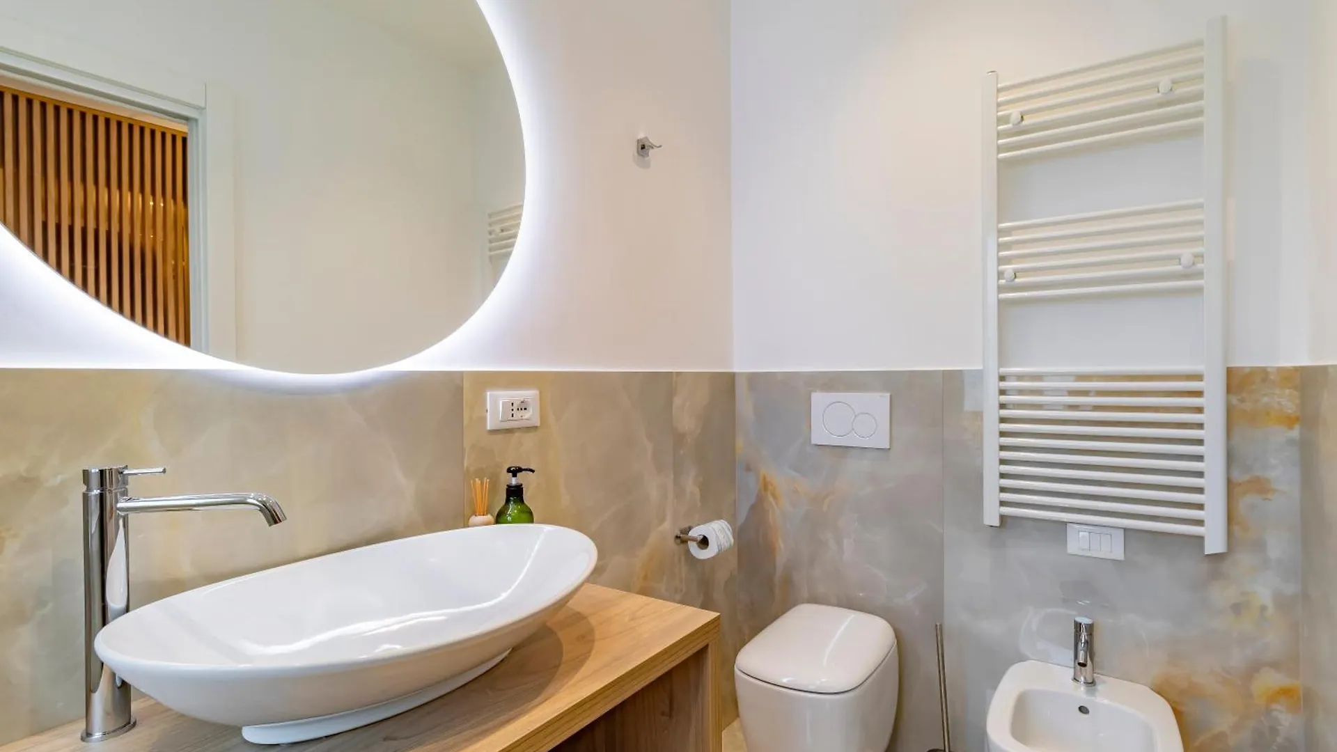 Guest house Cipro Vatican Luxury Escape Rome Italy