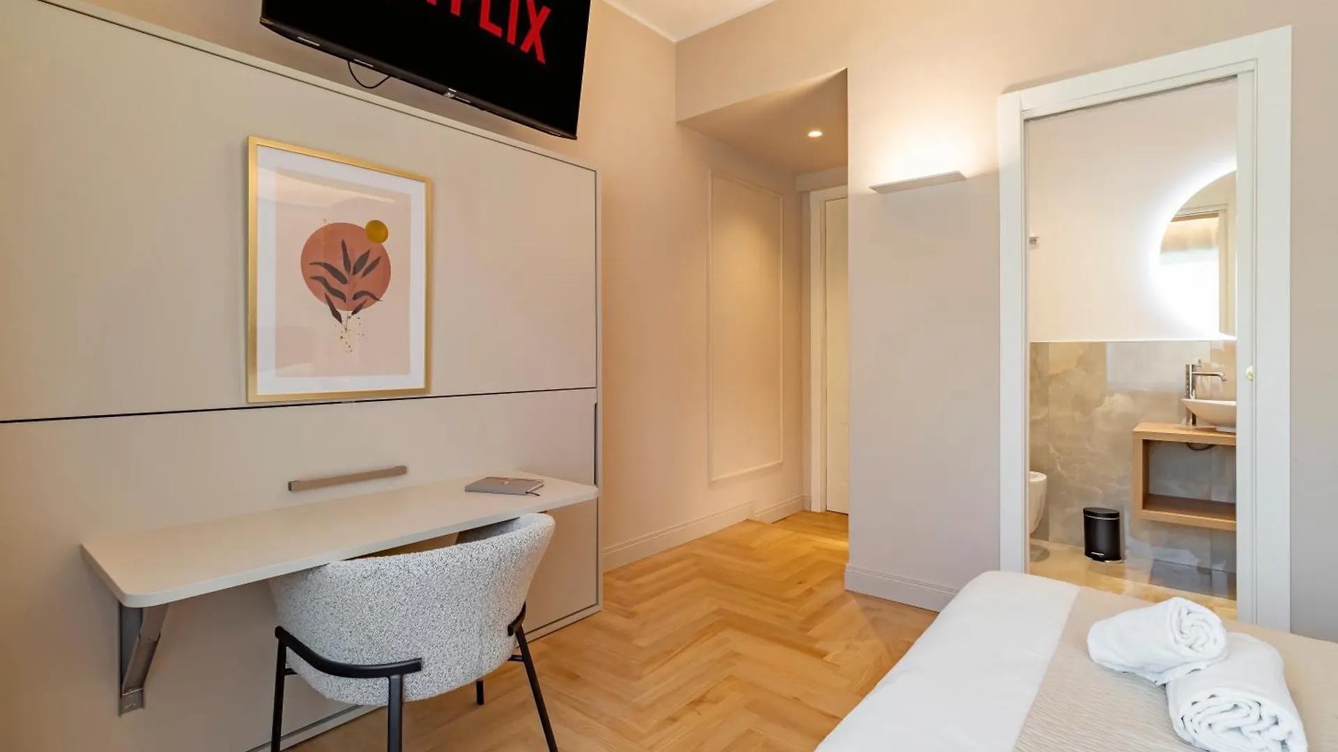 Cipro Vatican Luxury Escape Rome